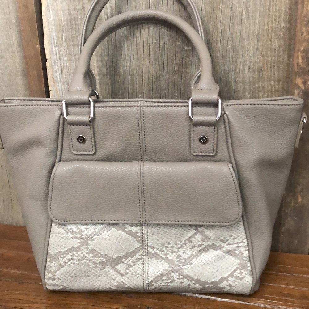 Thirty One Mini Diamond District Tote Purse in Putty Snake Jewell by thirty-one - Picture 12 of 17